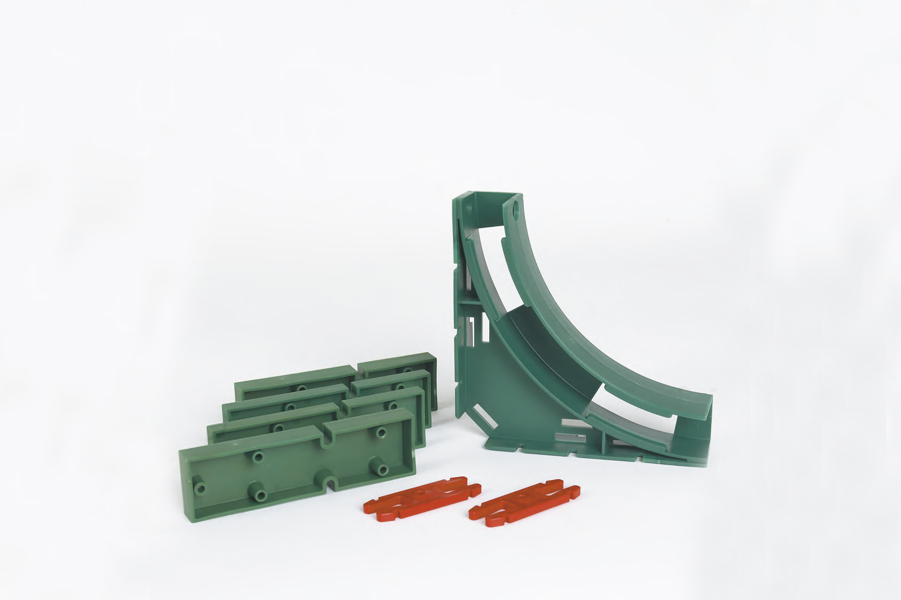 5125001: Plast vinkel 90GR 25/28